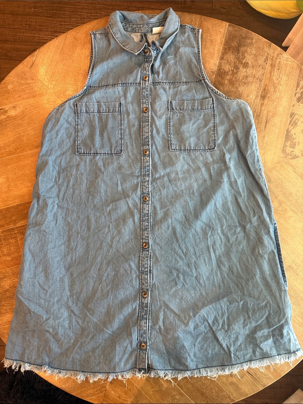 Abound Lightweight Denim Button up Sleeveless Dress with Pockets (Size: L)